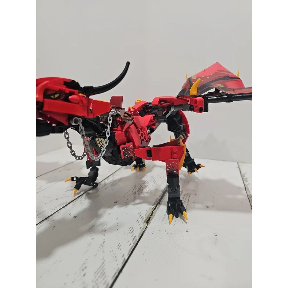 LEGO Ninjago 70653 Firstbourne Hunted Complete Only Dragon!!